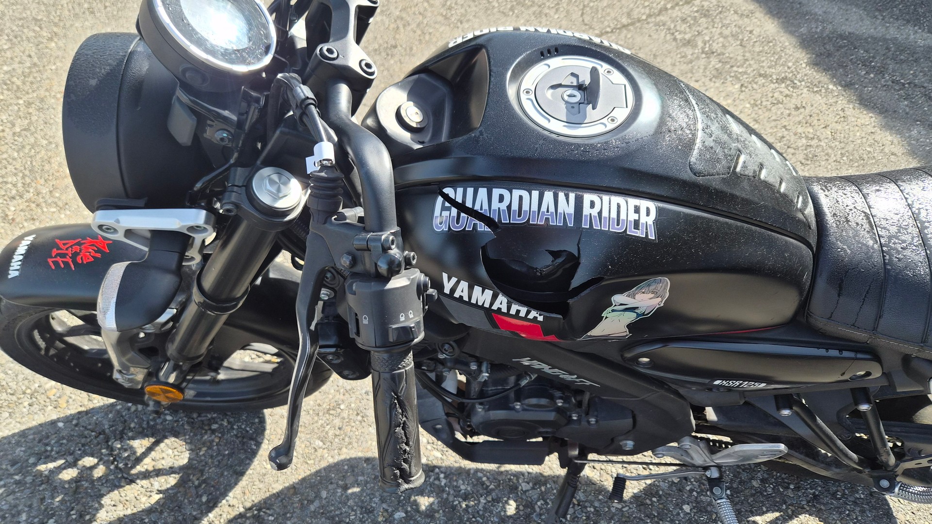 YAMAHA XSR 125-image-3