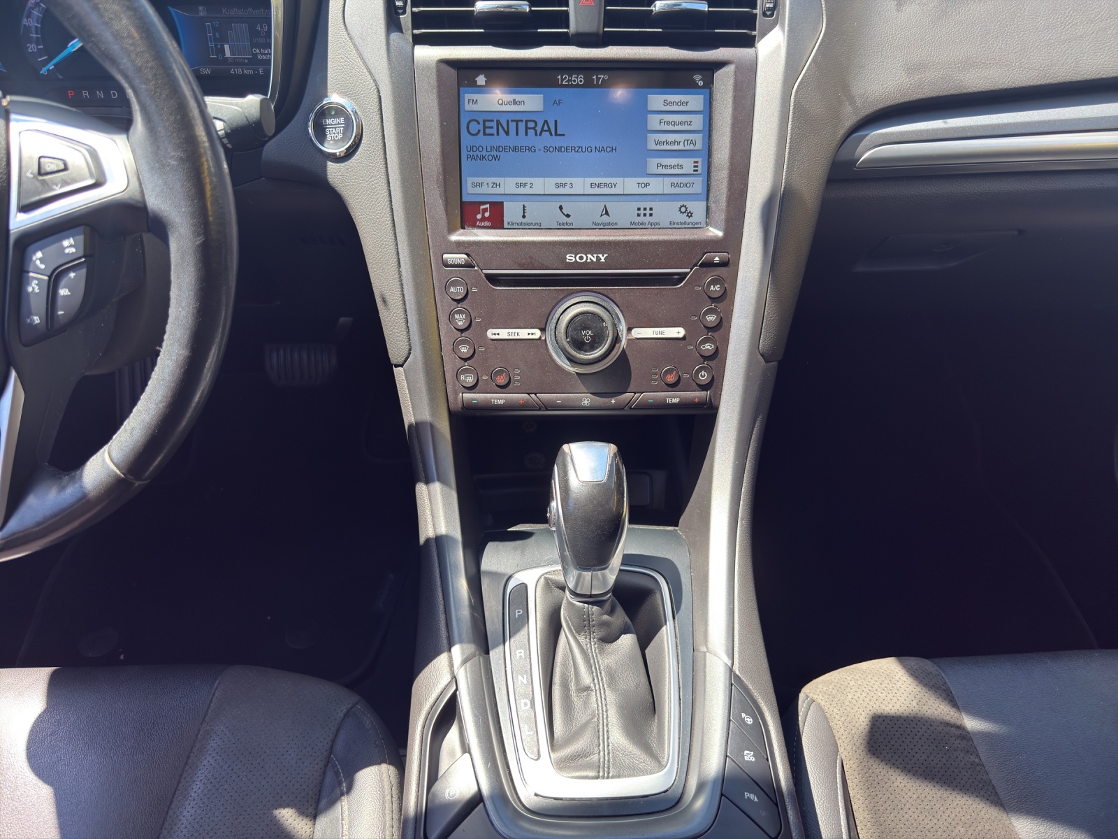 FORD Mondeo 2.0 HEV Titanium eCVT-image-13