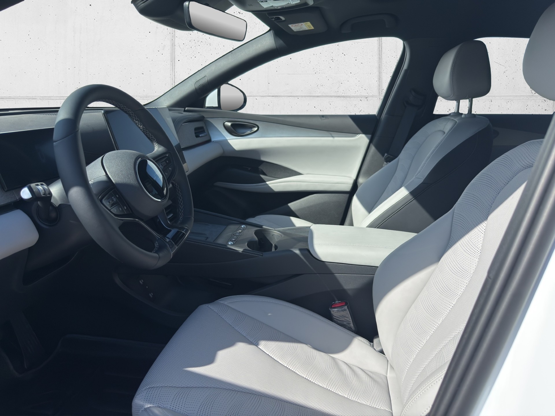 BYD Seal 6 DM-i Comfort-image-8