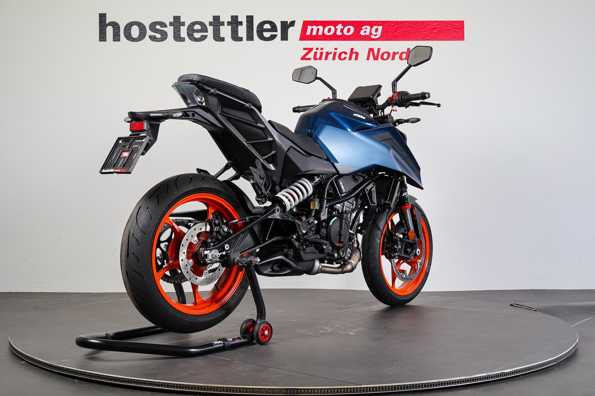 KTM 125 Duke-image-2