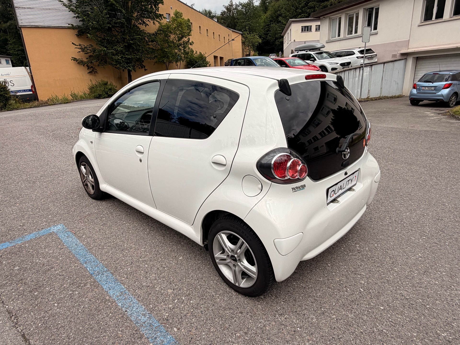 TOYOTA Aygo 1.0 easy Multimode-showroom-element-3