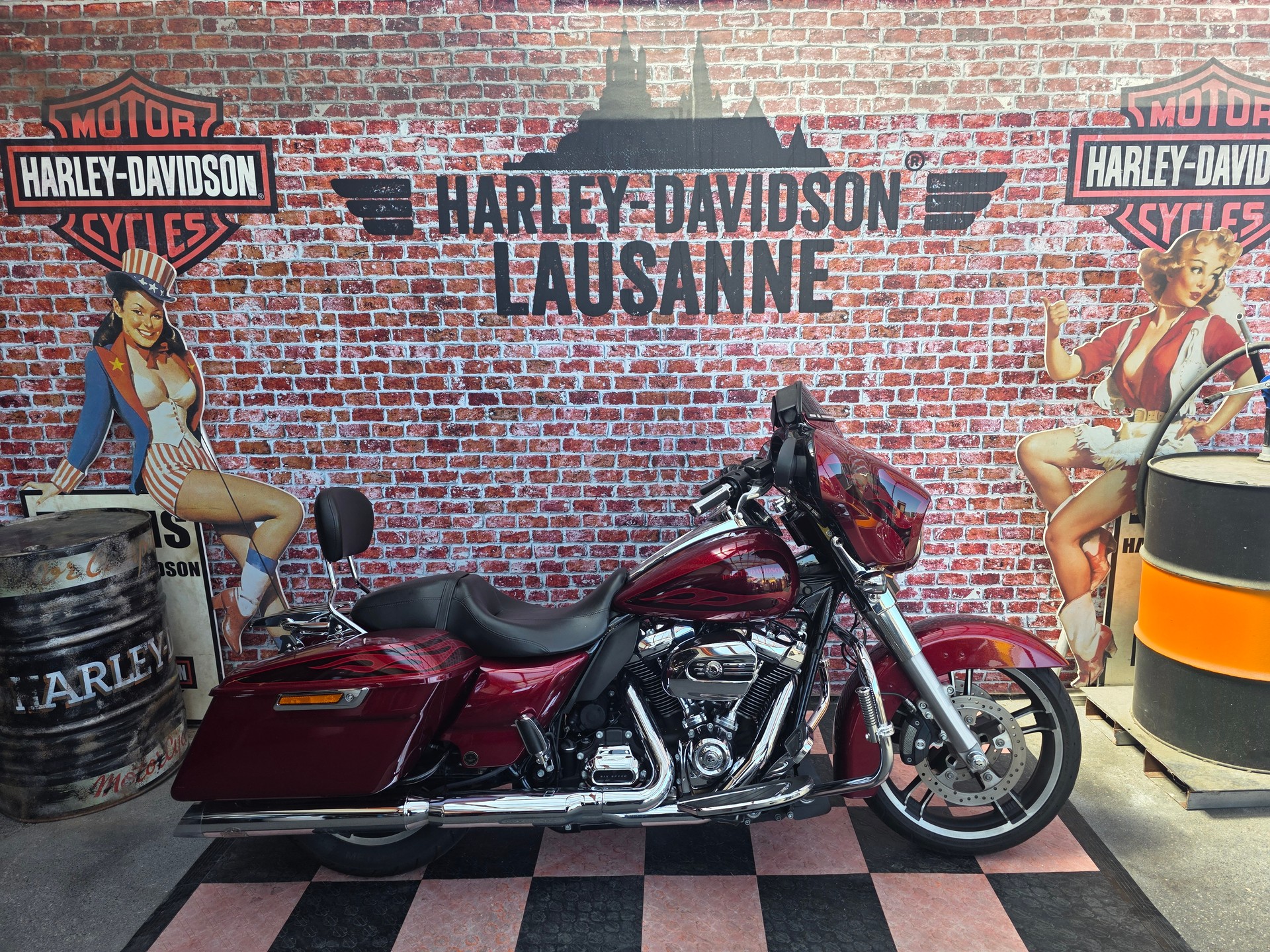 HARLEY-DAVIDSON FLHXS Street Glide Special 107 ABS