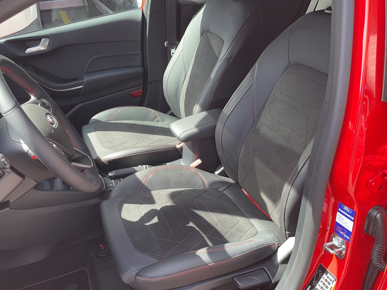 FORD Fiesta 1.0 EcoB Hybrid ST-Line X-image-5
