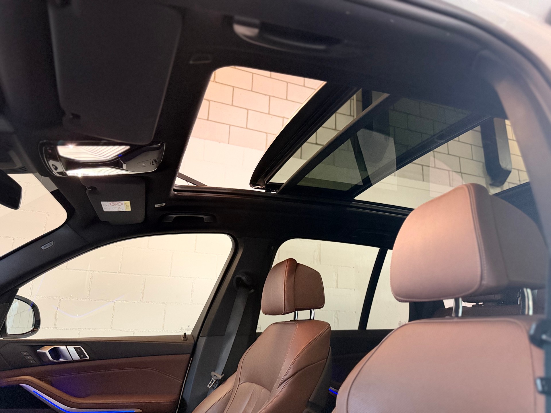 BMW X5 xDrive M50d Steptronic-image-15