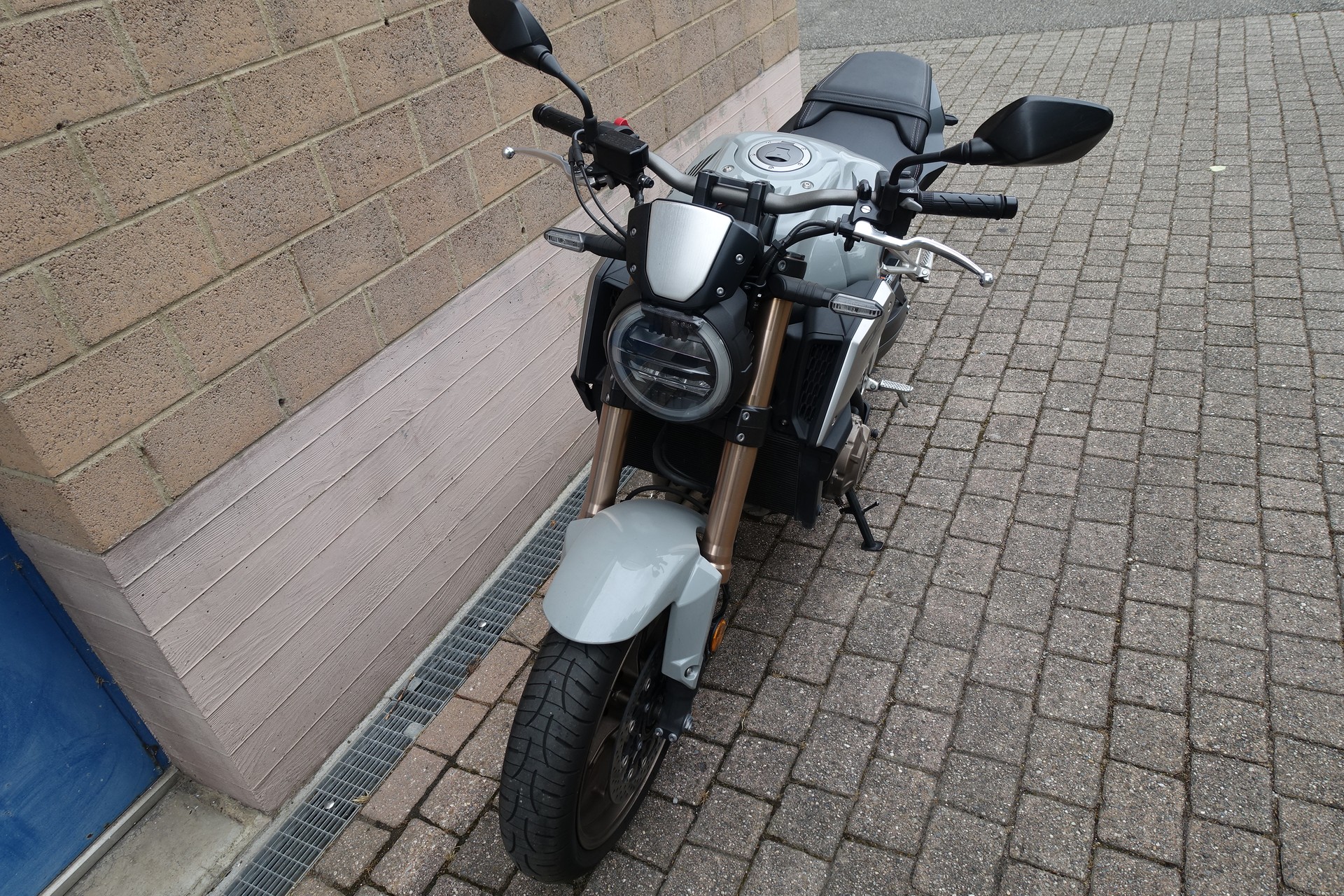HONDA CB 650 R-image-2