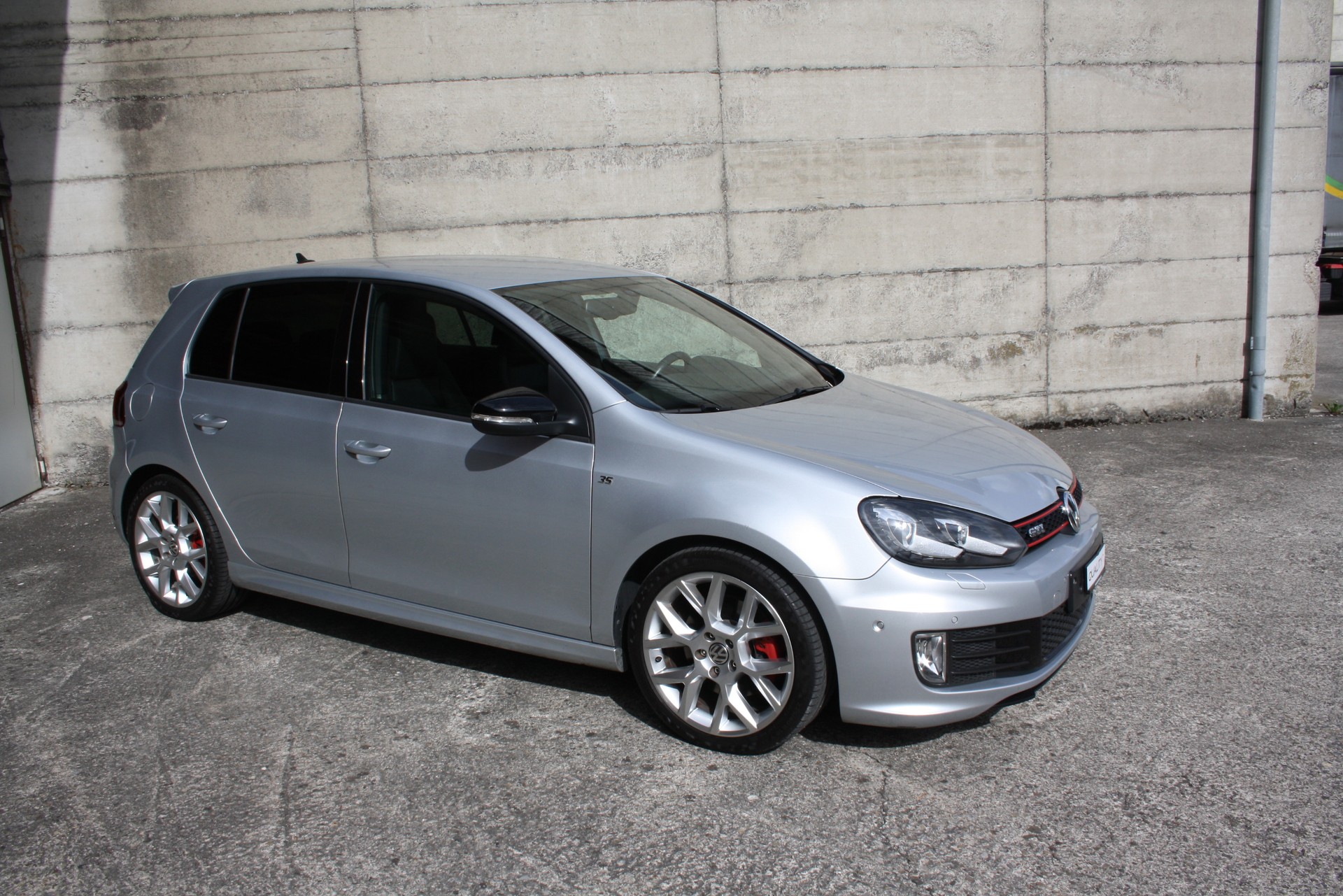 VW Golf 2.0 TSI GTI Edition 35
