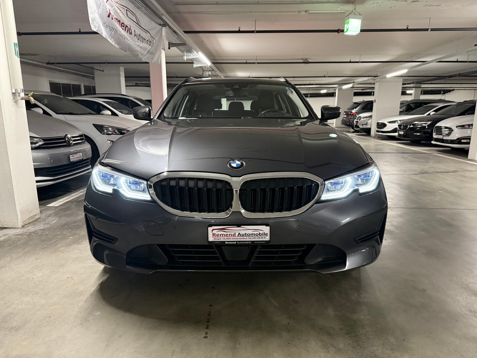 BMW 320d xDrive 48V Touring Steptronic Head-up, RF Kamera-image-2