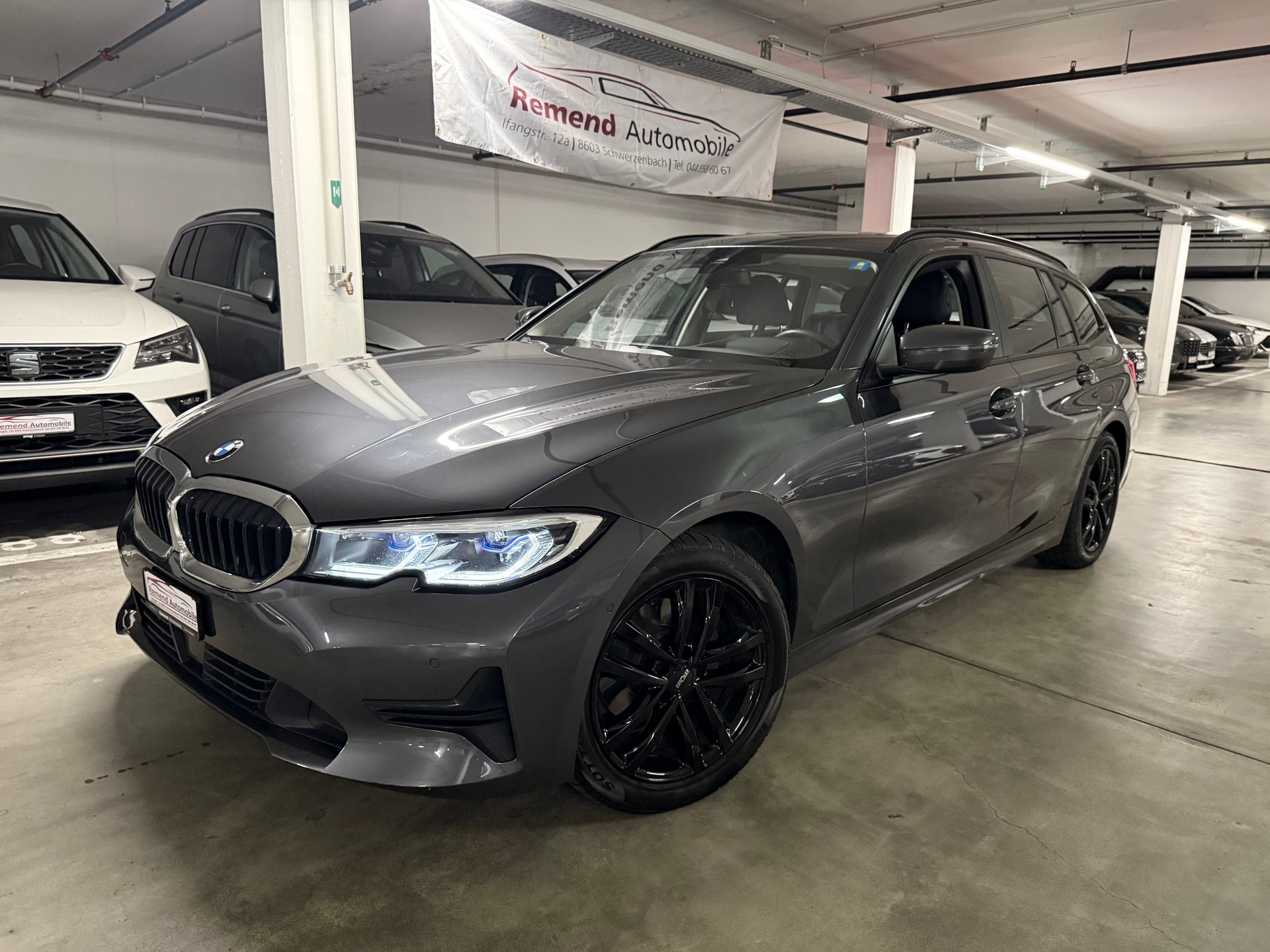 BMW 320d xDrive 48V Touring Steptronic Head-up, RF Kamera
