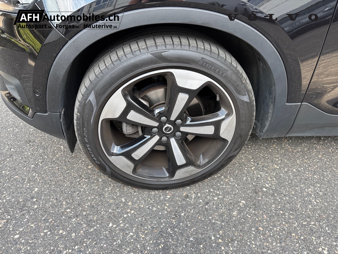 VOLVO XC40 2.0 T5 Inscription AWD-image-8