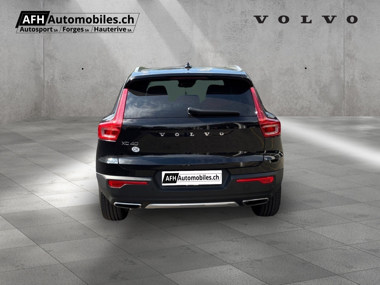 VOLVO XC40 2.0 T5 Inscription AWD-showroom-element-3