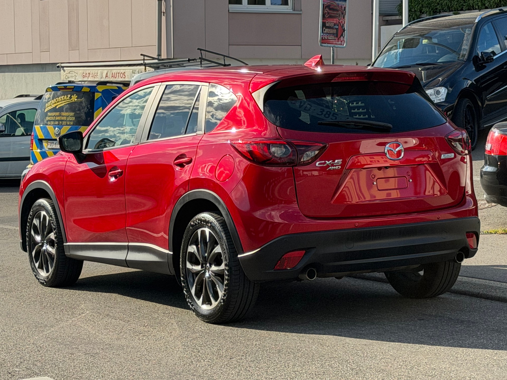MAZDA CX-5 2.5 Revolution AWD Skyactive-G Automatic-image-4