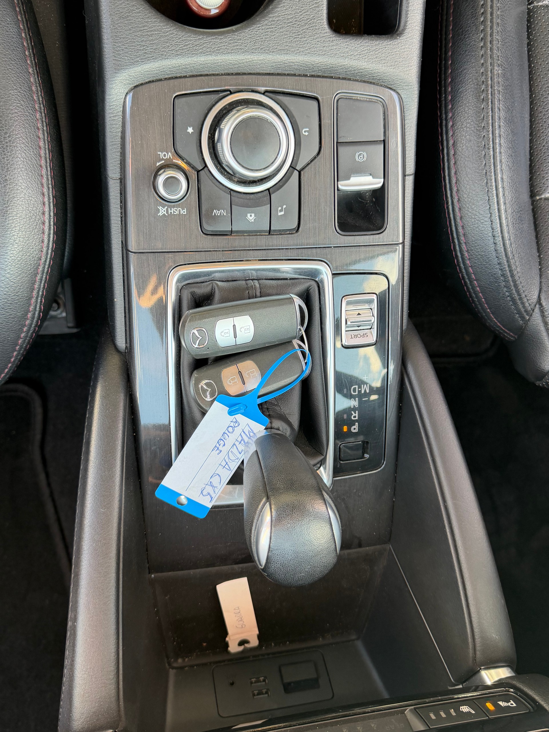 MAZDA CX-5 2.5 Revolution AWD Skyactive-G Automatic-image-11