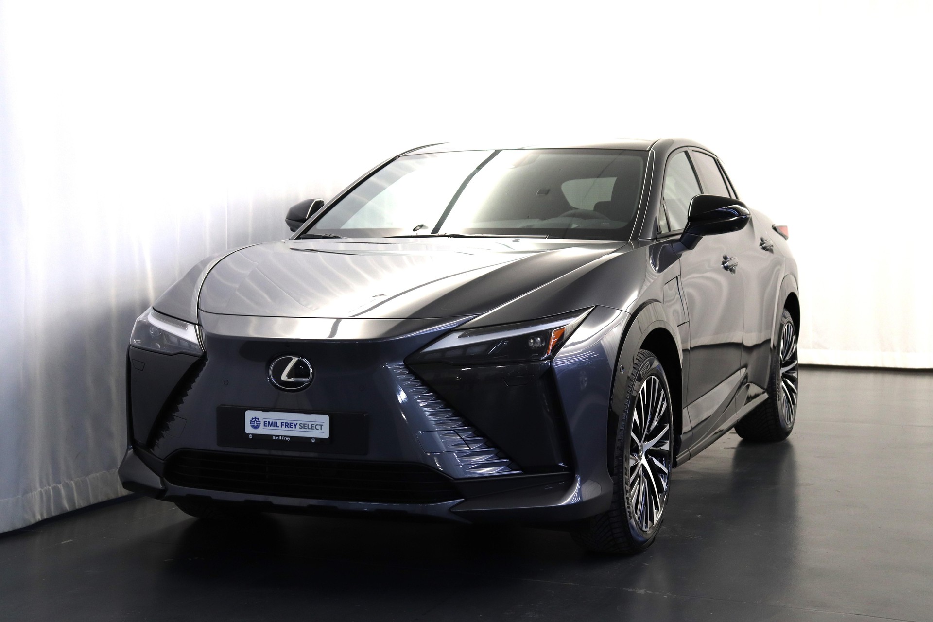 LEXUS RZ 450e Excellence