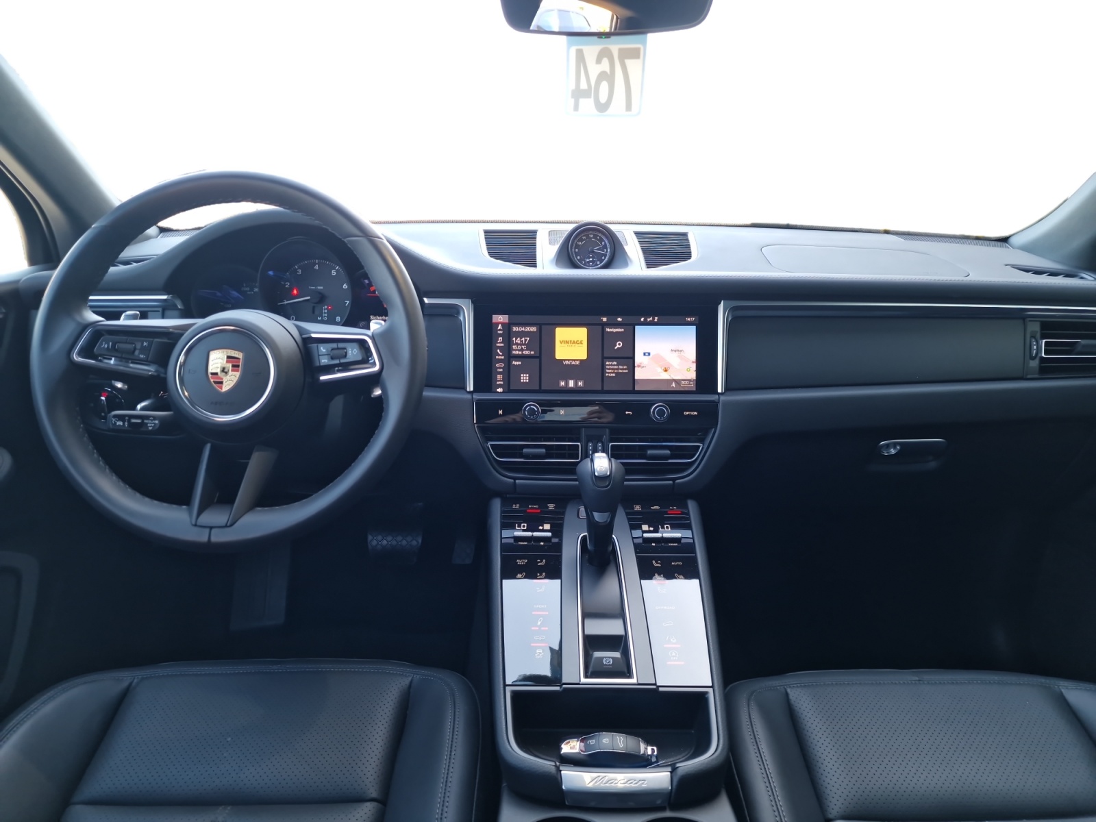 PORSCHE Macan PDK-image-9