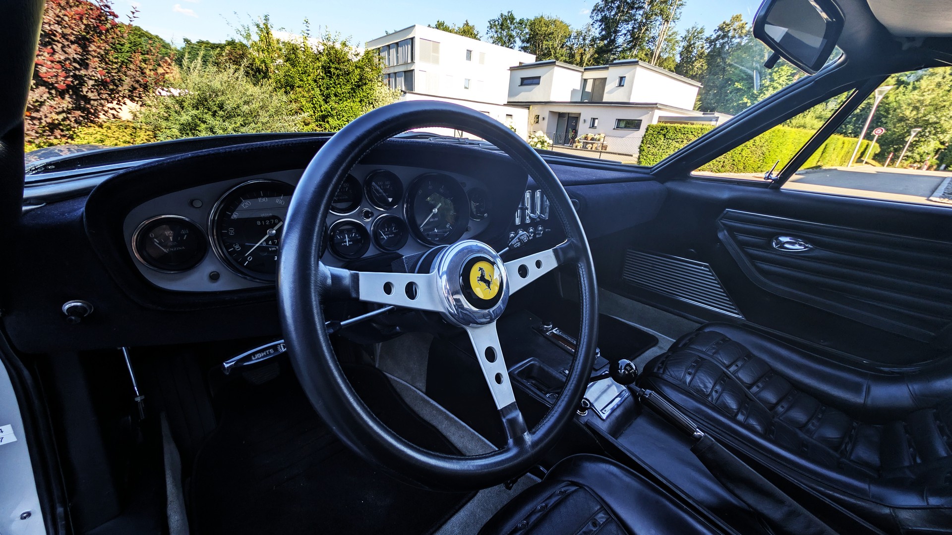FERRARI GTB/4 DAYTONA-image-4