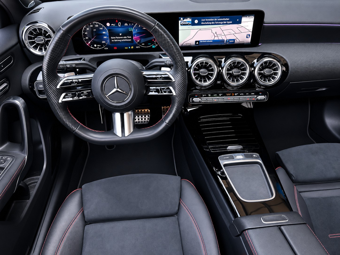 MERCEDES-BENZ A 250 AMG Line 4m CH FAHRZEUG-image-17