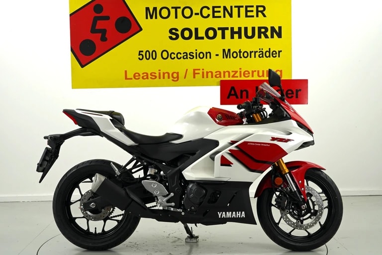 YAMAHA YZF-R3 ABS 70th Anniv.-image-0