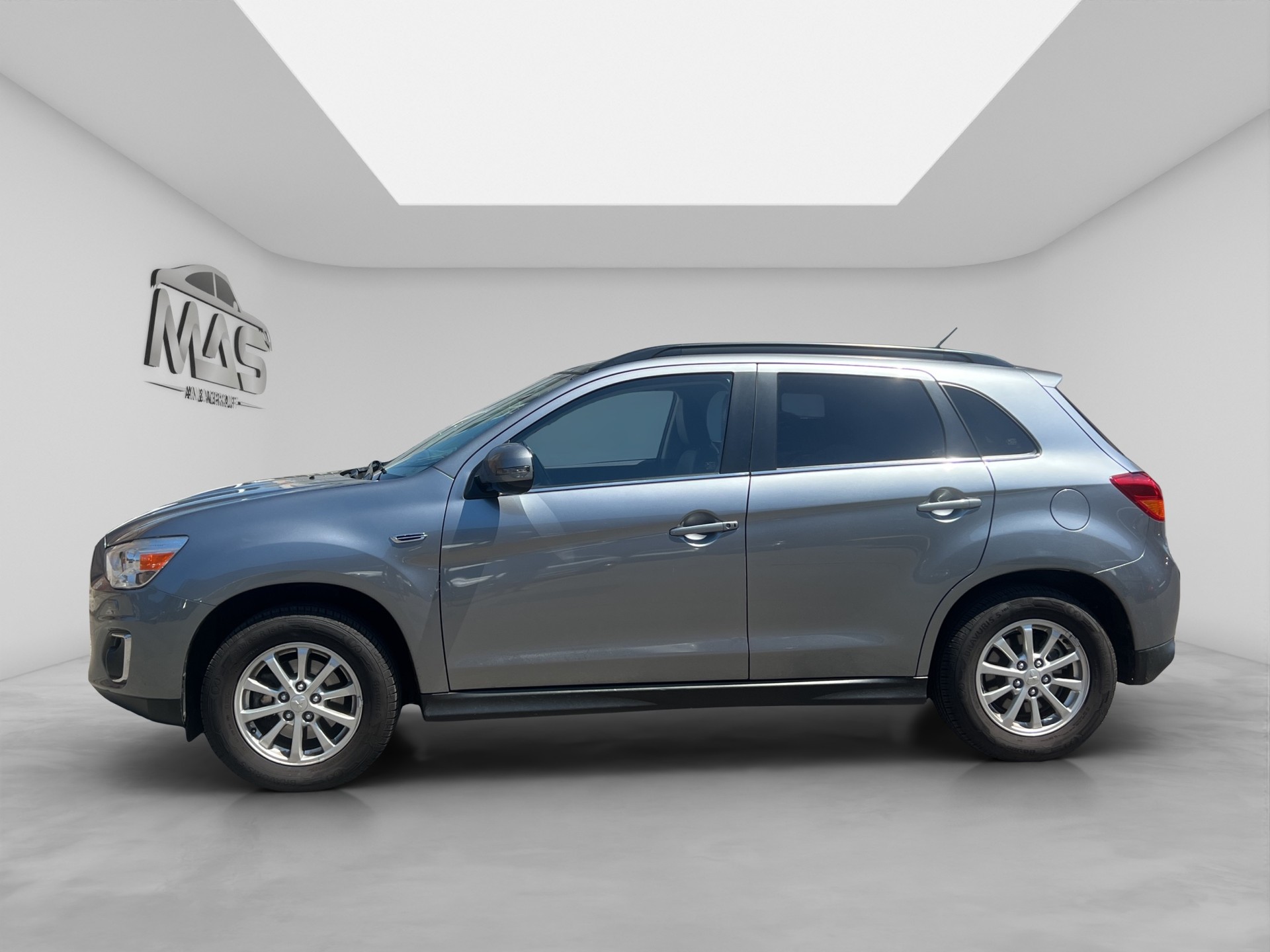 MITSUBISHI ASX 2.2 DID Navigator 4WD Automatic-showroom-element-2