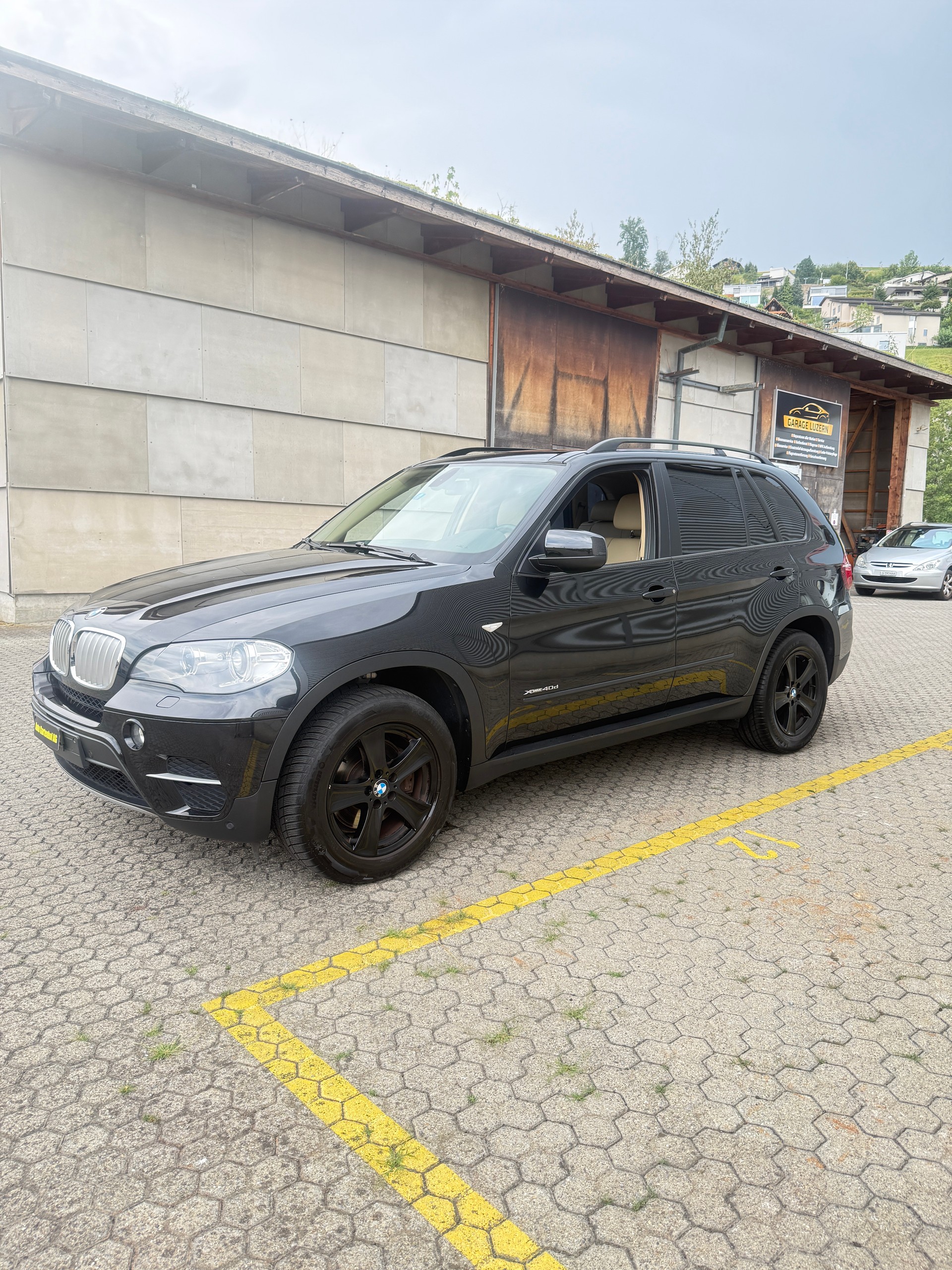 BMW X5 xDrive 40d Steptronic-image-6