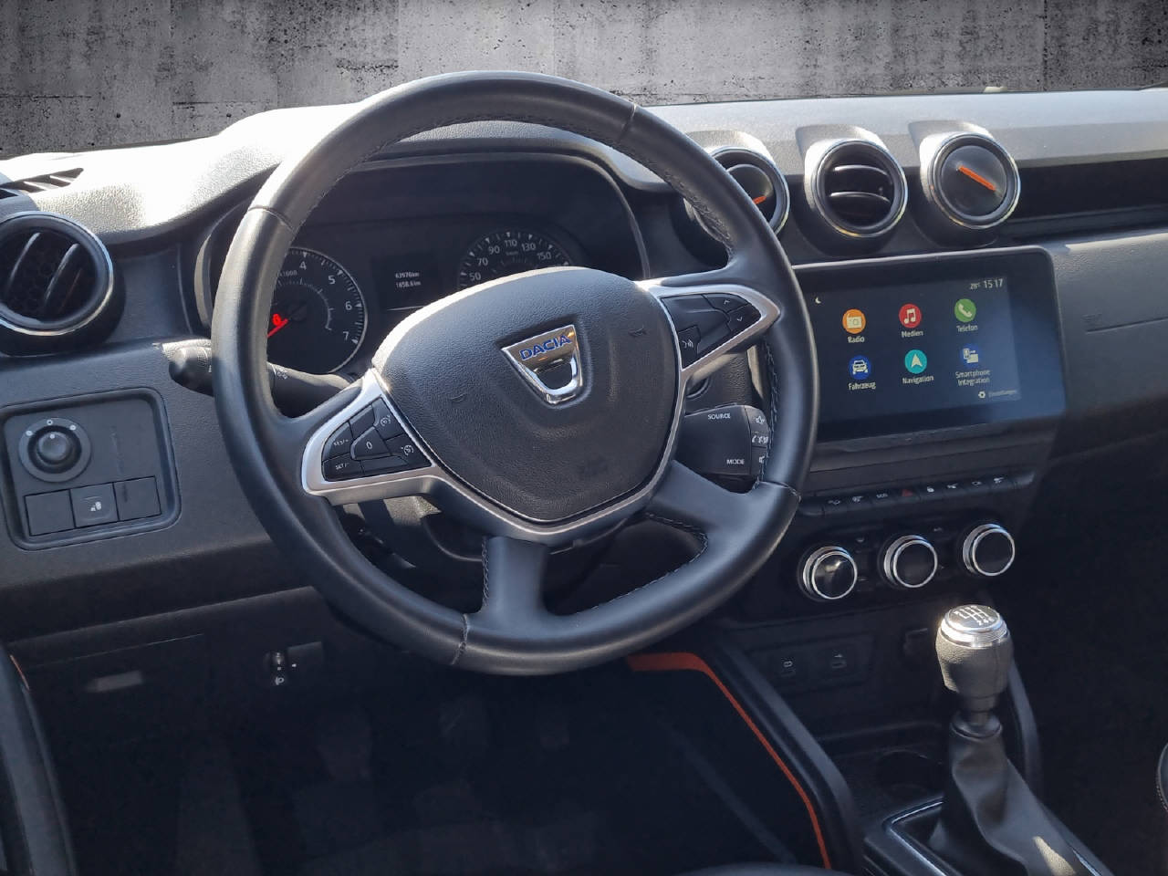 DACIA Duster 1.3 TCe 150 Extreme 4WD-image-6
