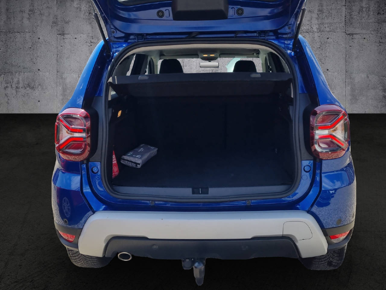 DACIA Duster 1.3 TCe 150 Extreme 4WD-image-8