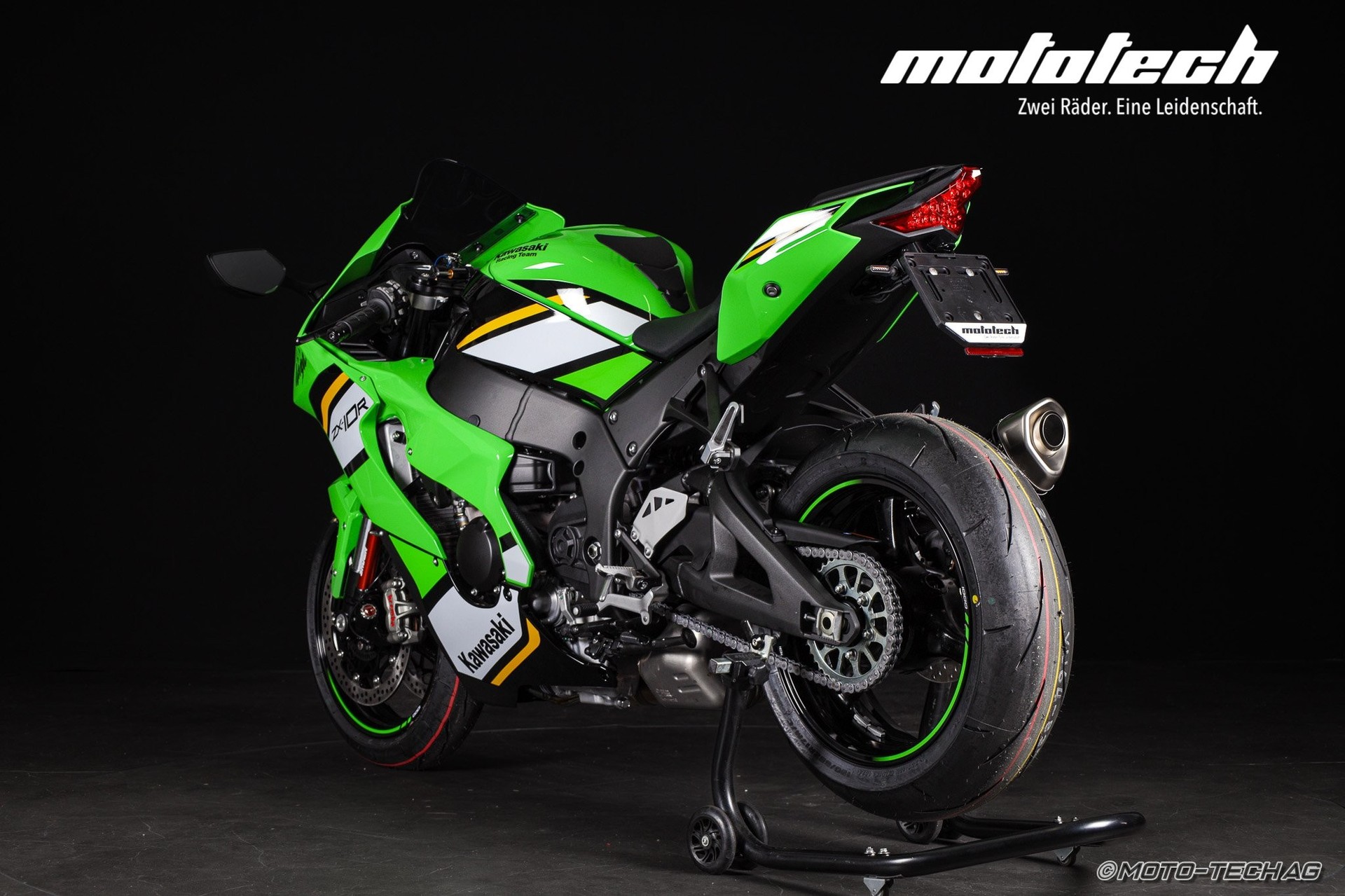 KAWASAKI Ninja ZX-10R MY25 Stage 1 + AKRAPOVIC-image-3