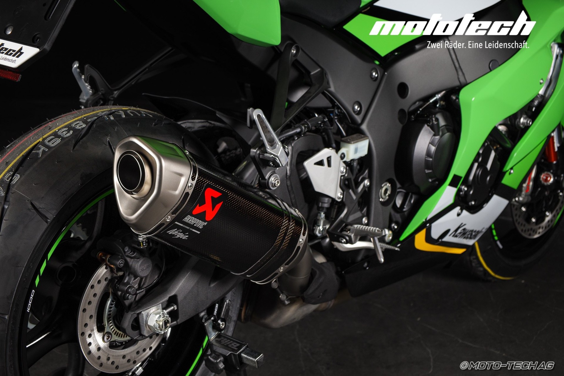 KAWASAKI Ninja ZX-10R MY25 Stage 1 + AKRAPOVIC-image-6
