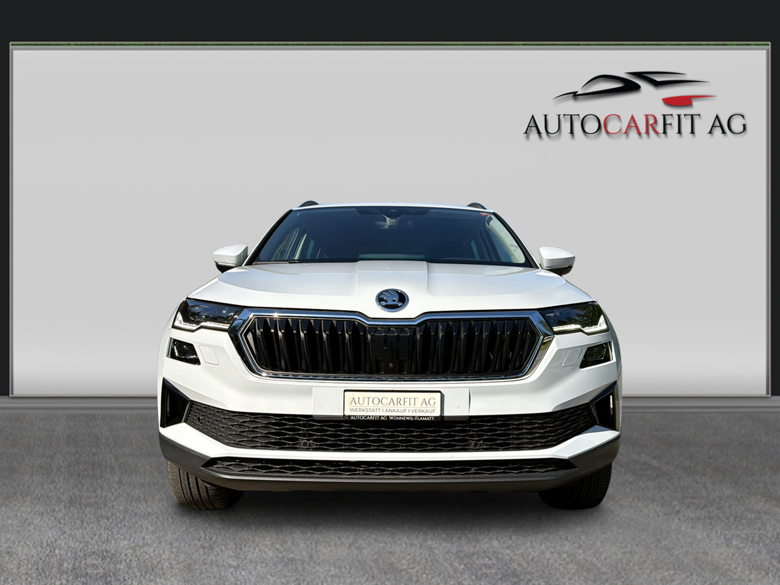 SKODA Karoq 2.0 TDI CR Style 4x4 DSG-showroom-element-1