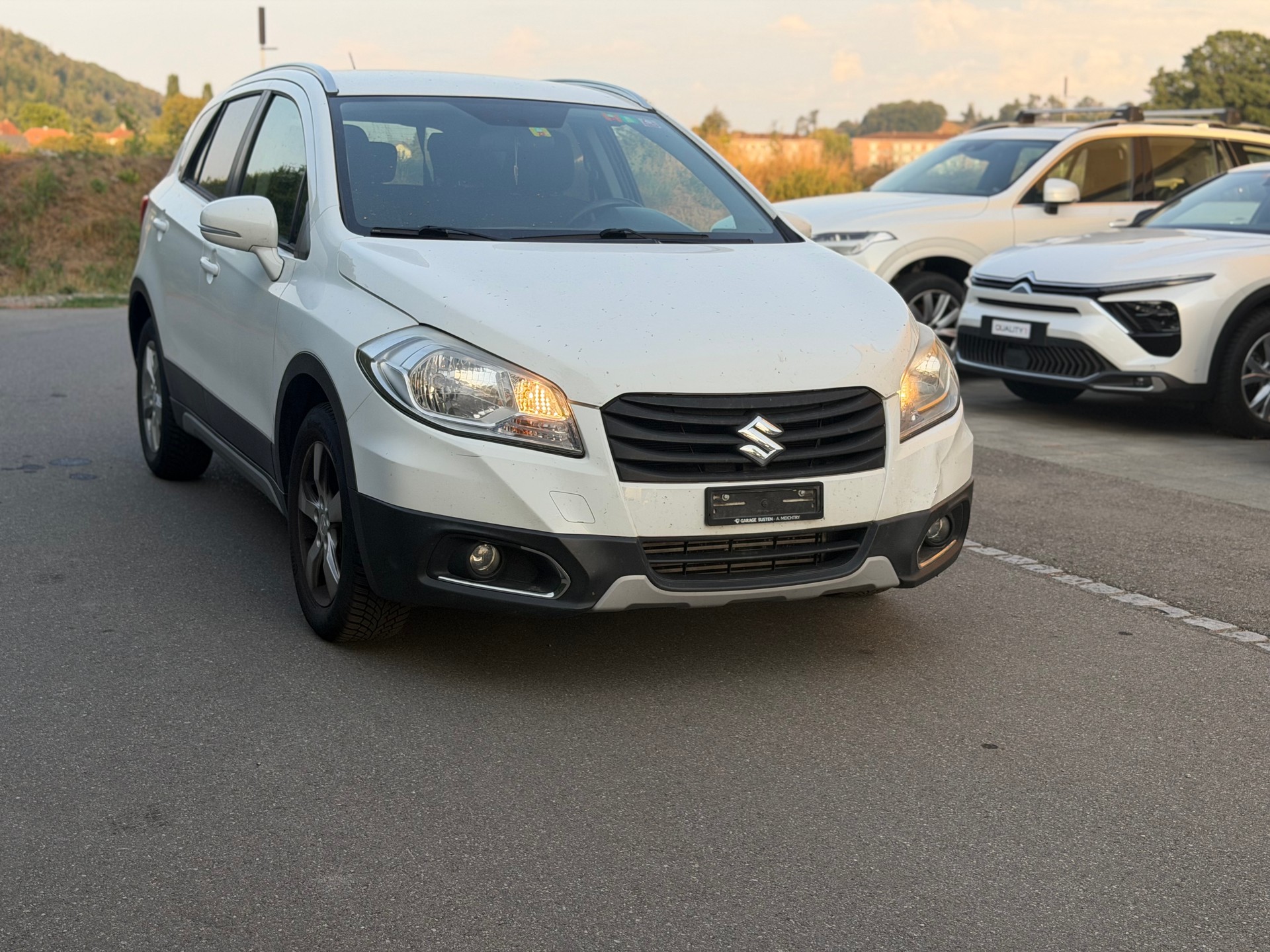 SUZUKI SX4 S-Cross 1.6 TD GL Top 4WD-showroom-element-2