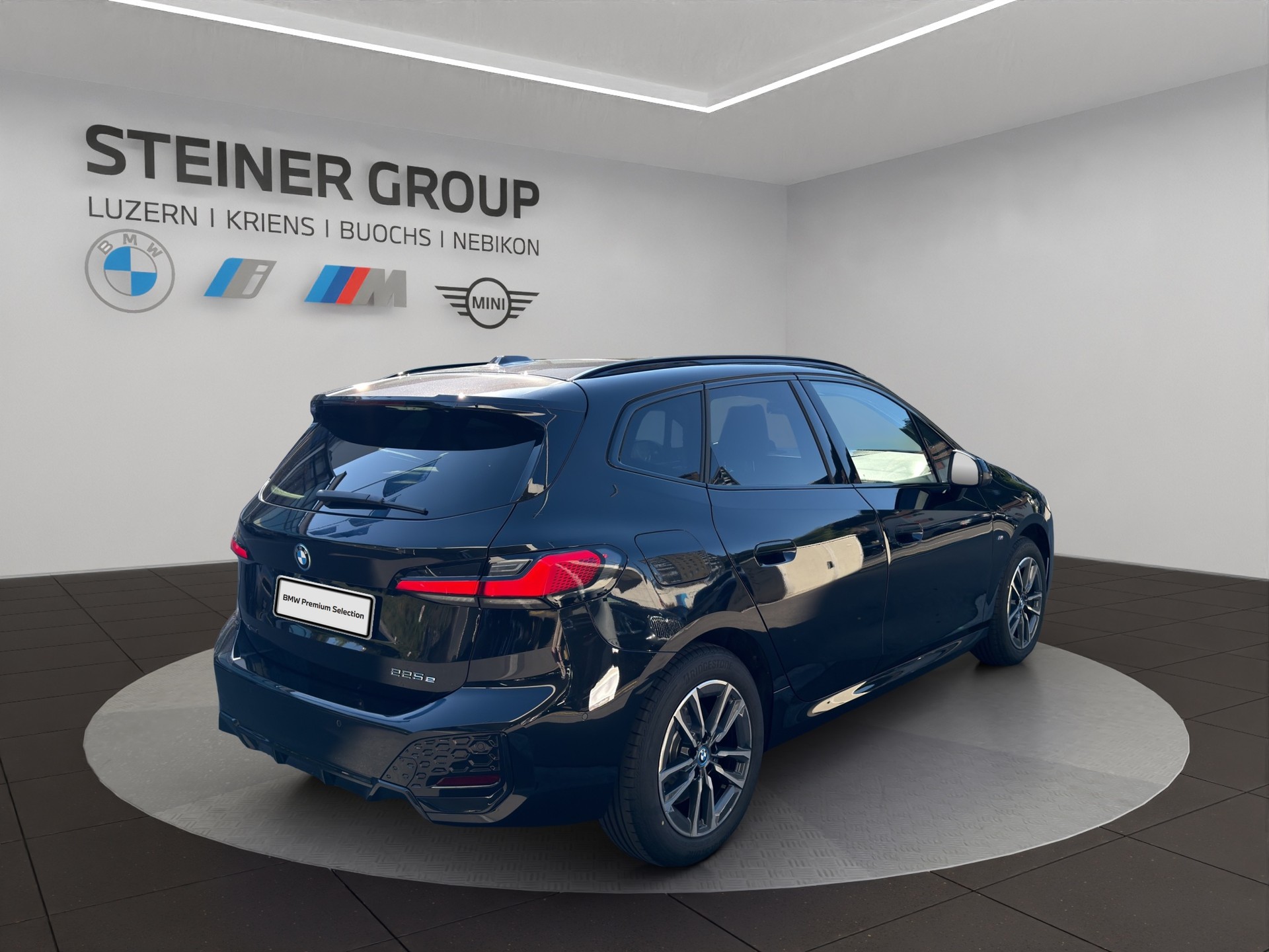 BMW 225e xDrive Active Tourer M Sport-image-5