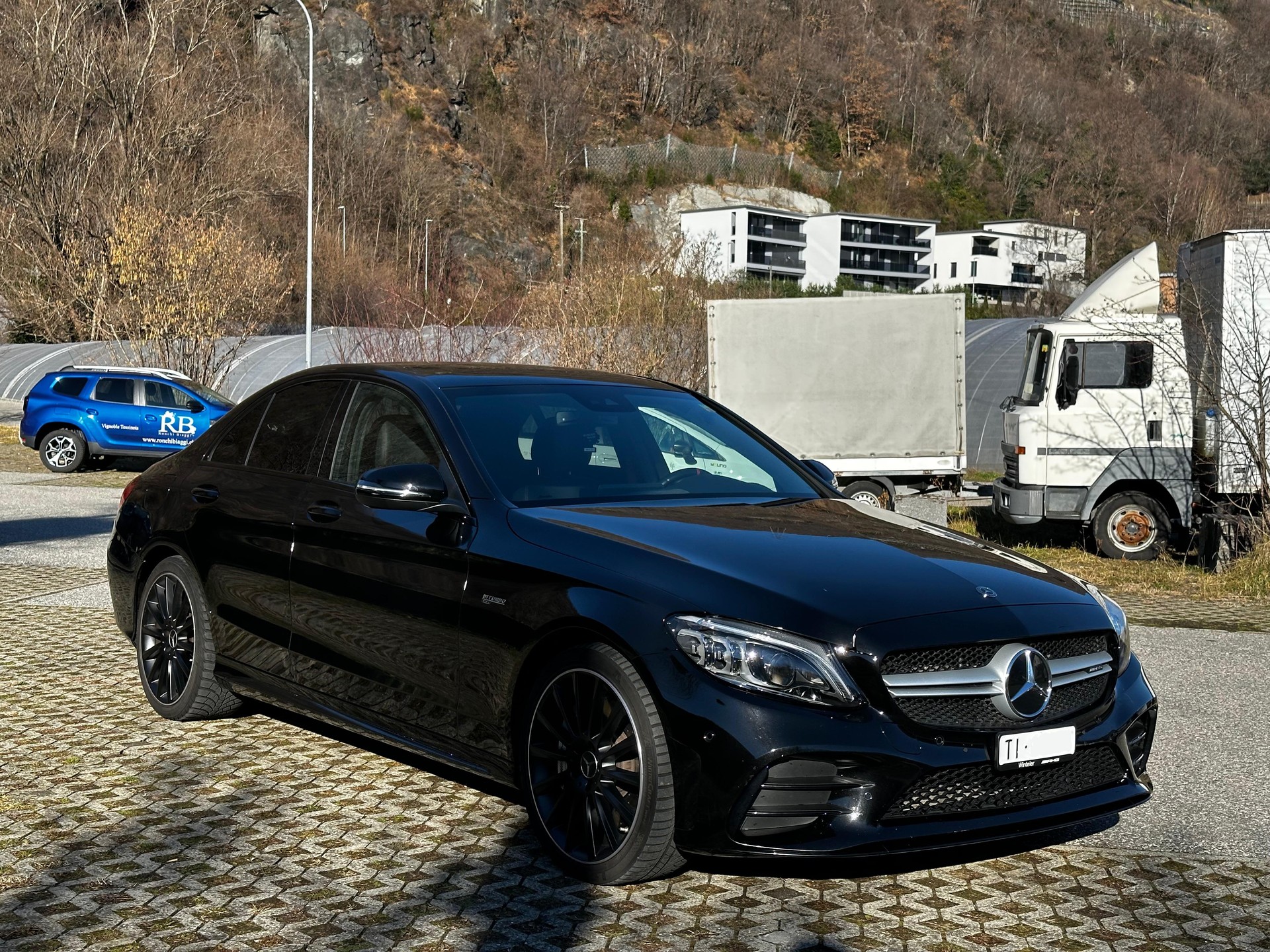 MERCEDES-BENZ C 43 AMG 4MATIC 9G-TCT-image-4