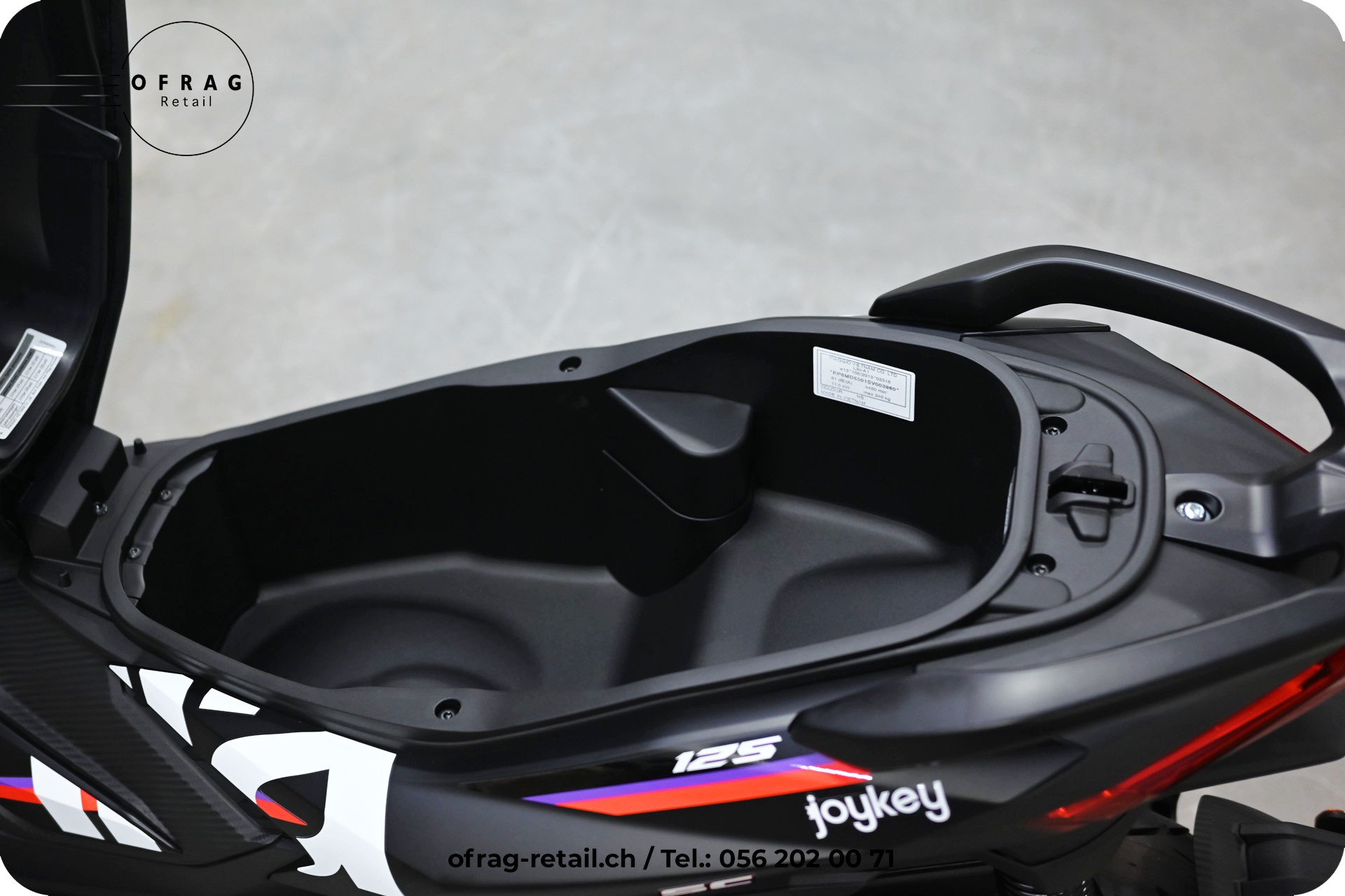 APRILIA SR GT 125 Replica-image-5