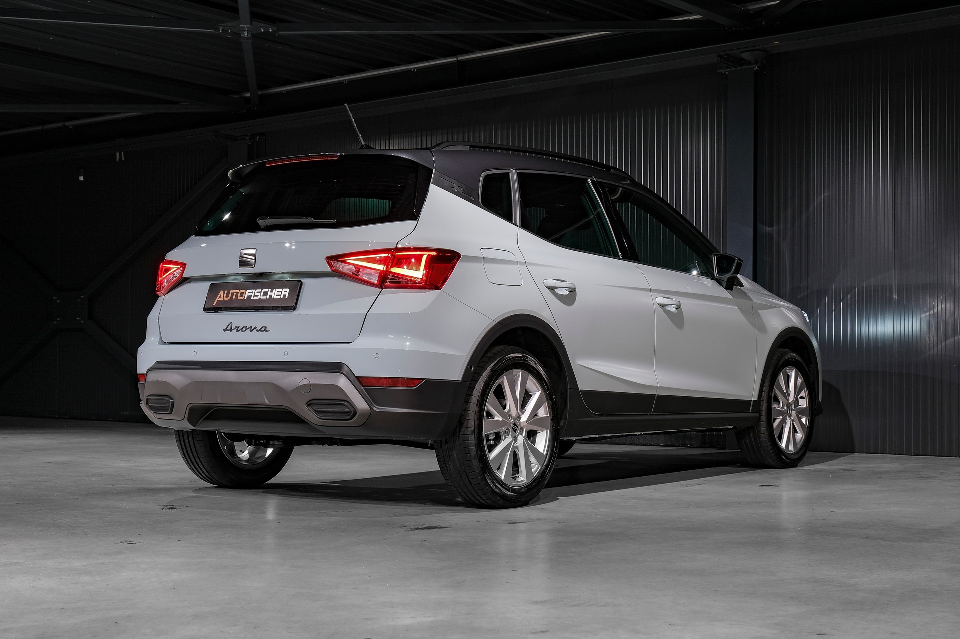 SEAT Arona 1.0 TSI Eco Style DSG-image-6