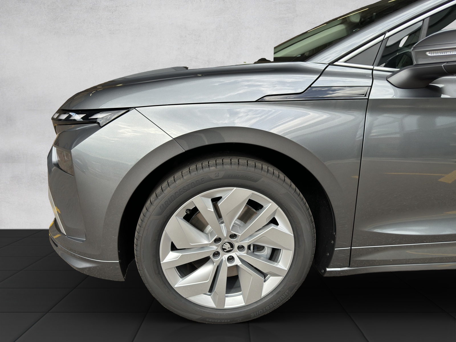 SKODA Enyaq 85 Dynamic-image-14