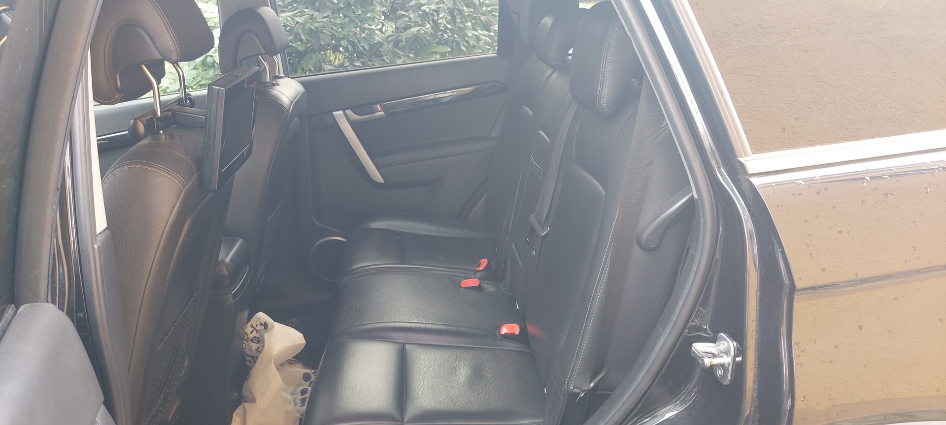 CHEVROLET CAPTIVA-image-2