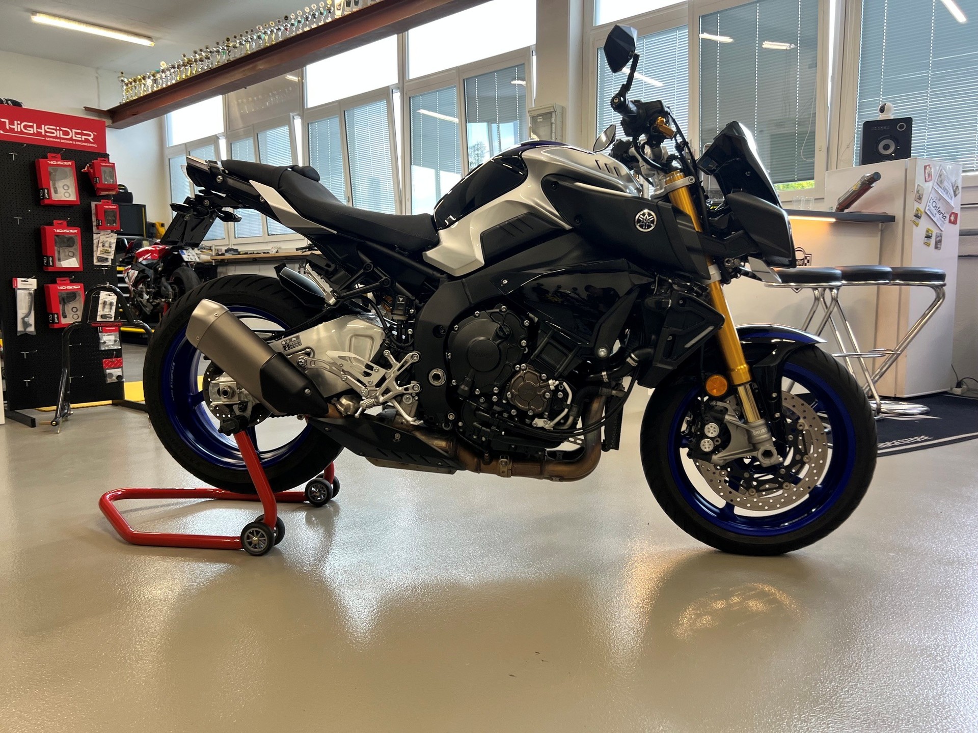 YAMAHA MT-10 SP ABS-image-6