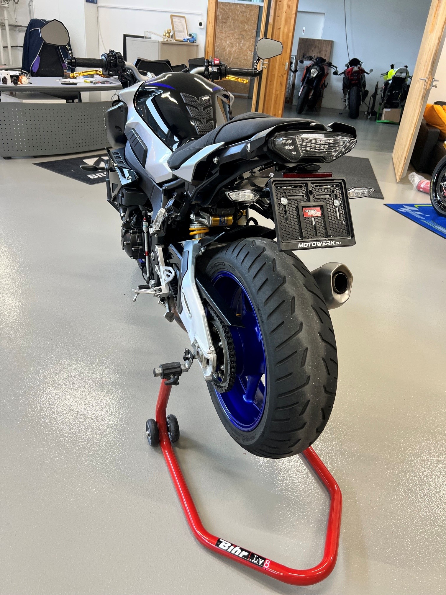 YAMAHA MT-10 SP ABS-image-4