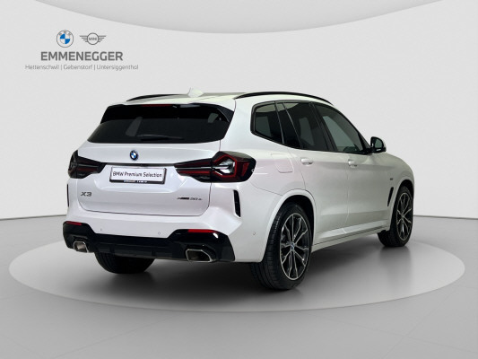 BMW X3 xDrive 30e M Sport-showroom-element-3