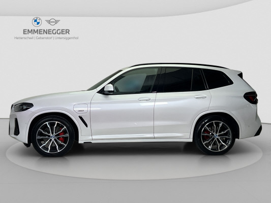 BMW X3 xDrive 30e M Sport-showroom-element-1