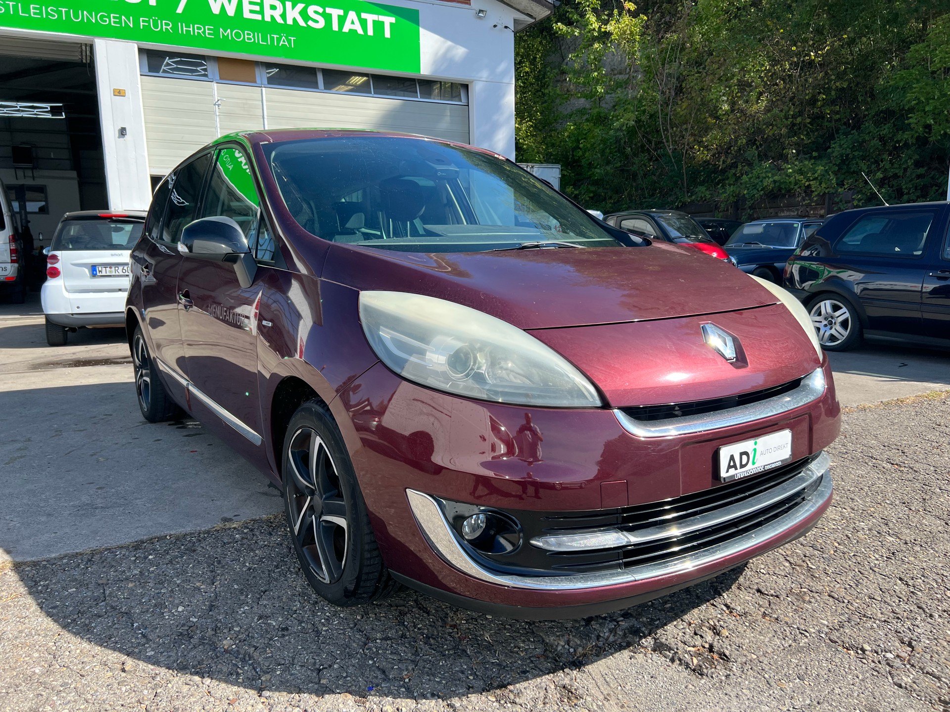 RENAULT Grand Scénic 1.4 16V Turbo Bose-image-6