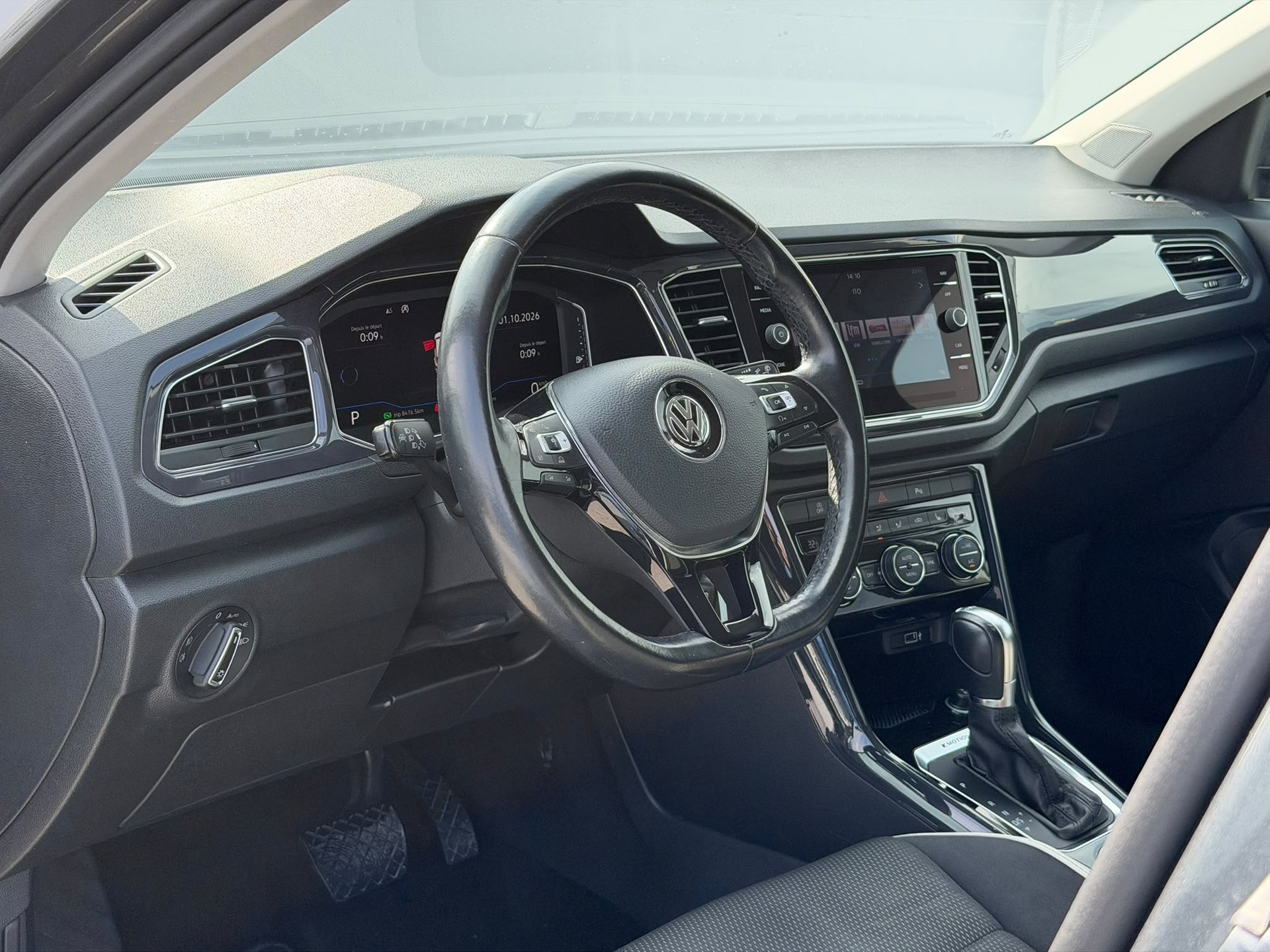 VW T-Roc 2.0 TSI Sport DSG 4Motion-image-8