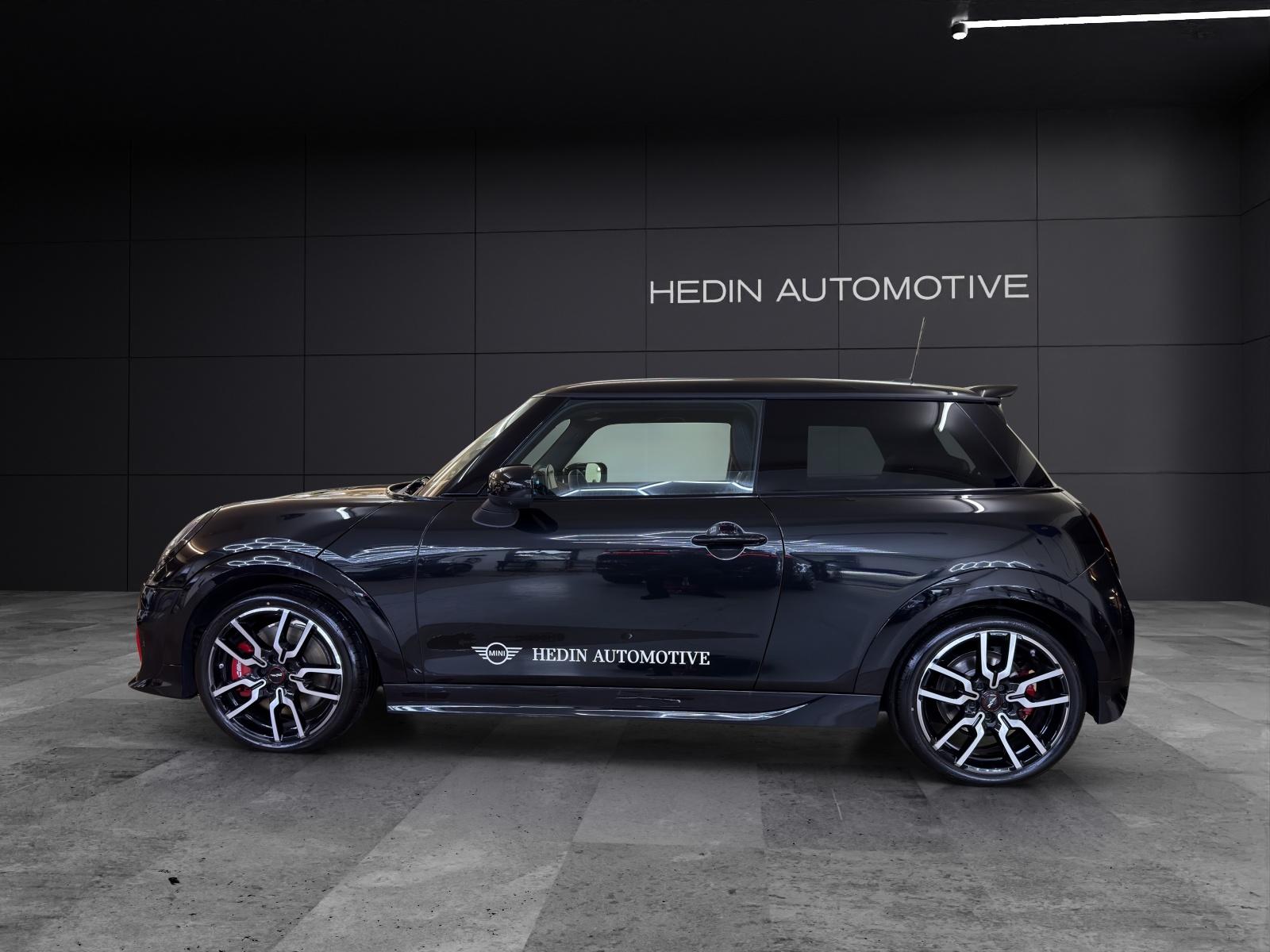 MINI F66 2.0i John Cooper Works-showroom-element-1