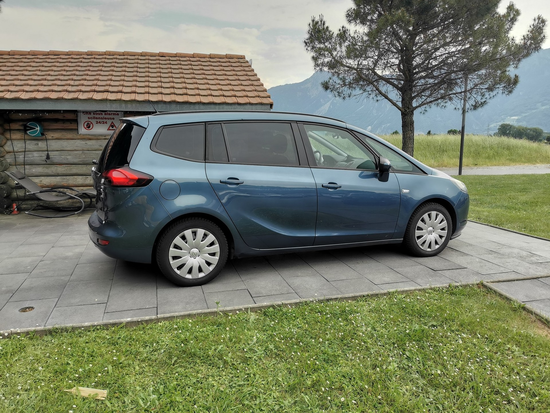 OPEL Zafira Tourer 2.0 CDTi Cosmo Automatic-image-5