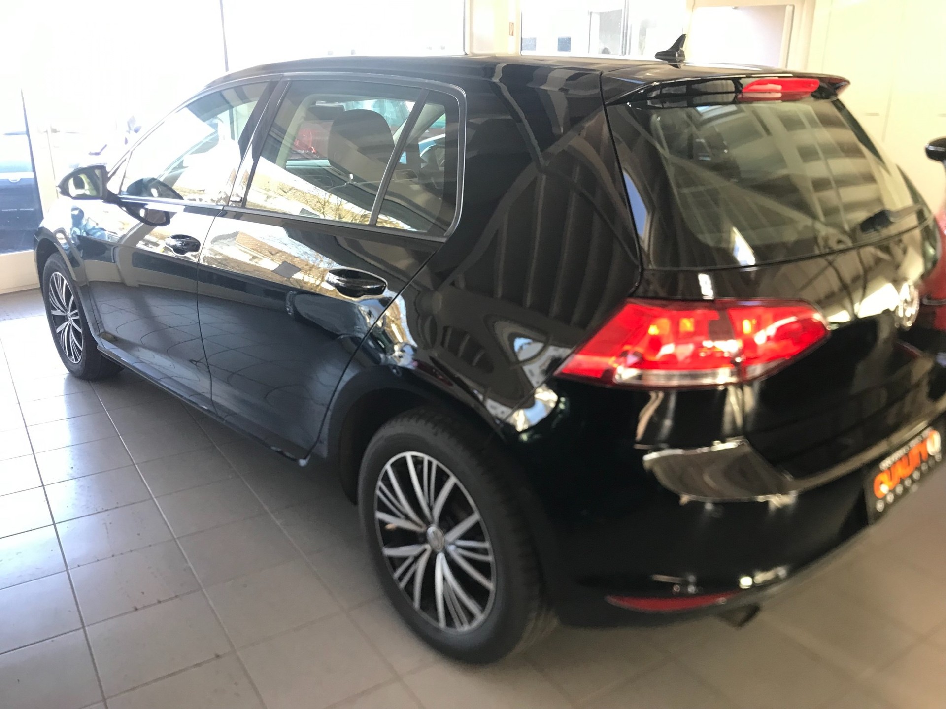 VW Golf 1.2 TSI Allstar DSG-image-4