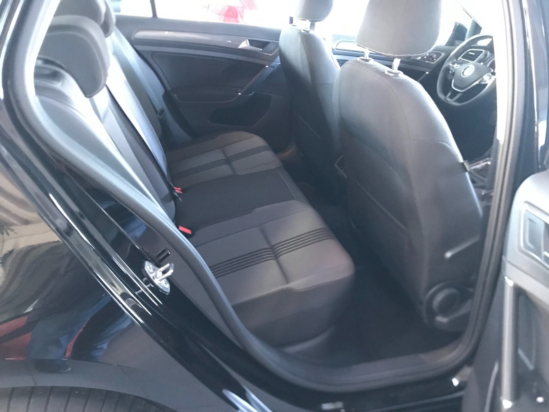 VW Golf 1.2 TSI Allstar DSG-image-12