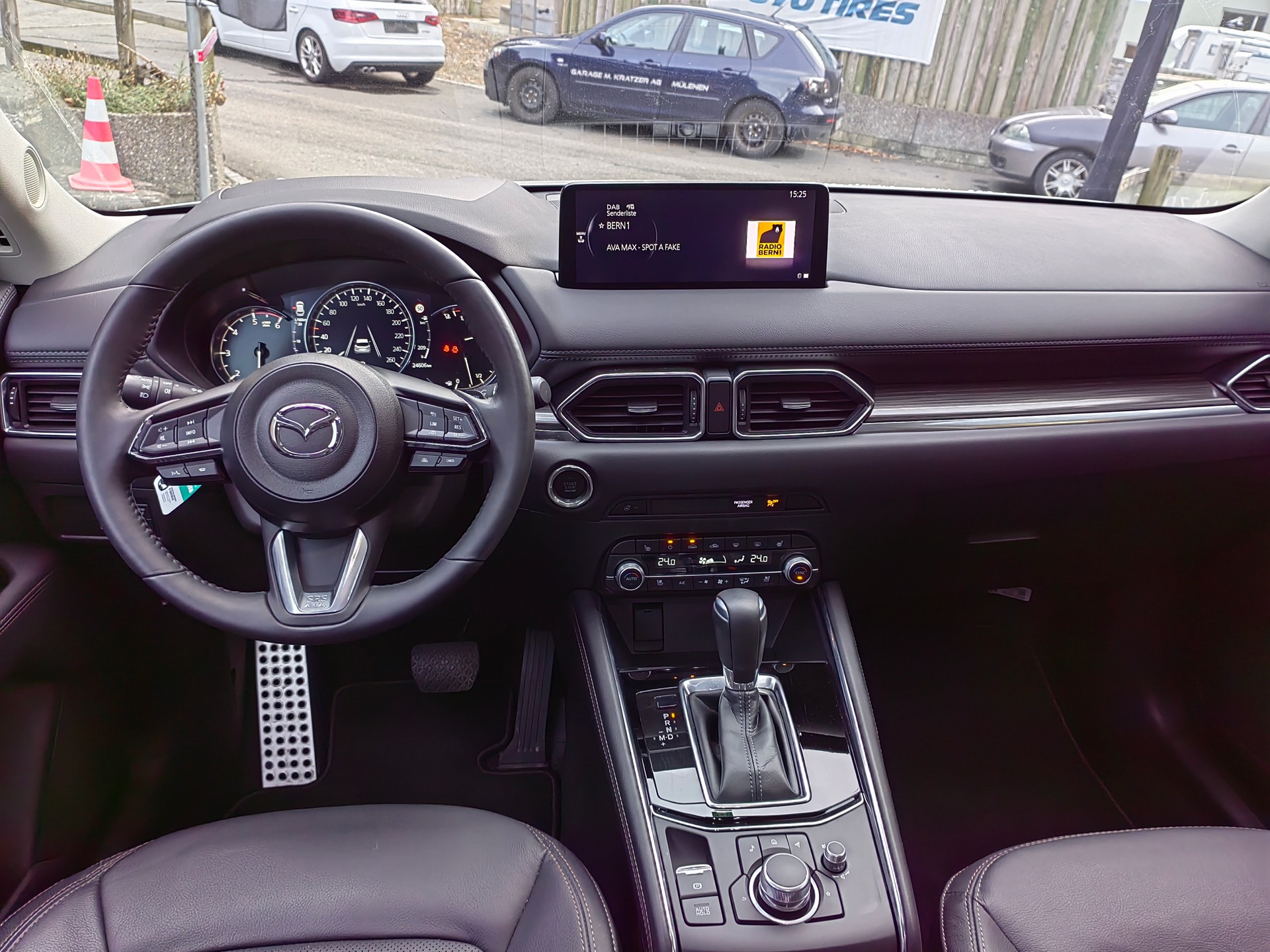MAZDA CX-5 2.2 D 184 Revolution AWD-image-11