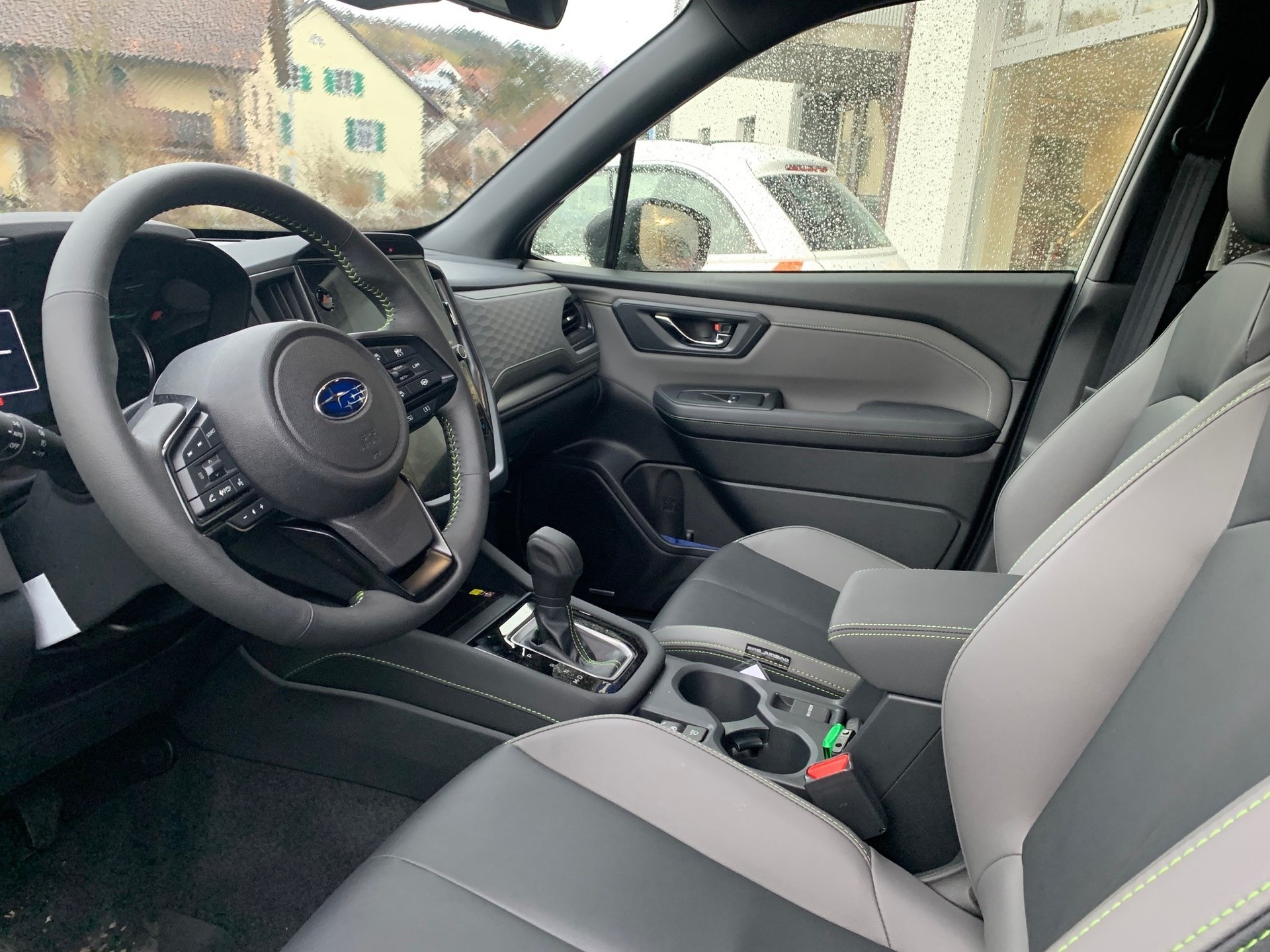 SUBARU Forester 2.0i e-Boxer Sport Lineartronic-image-6