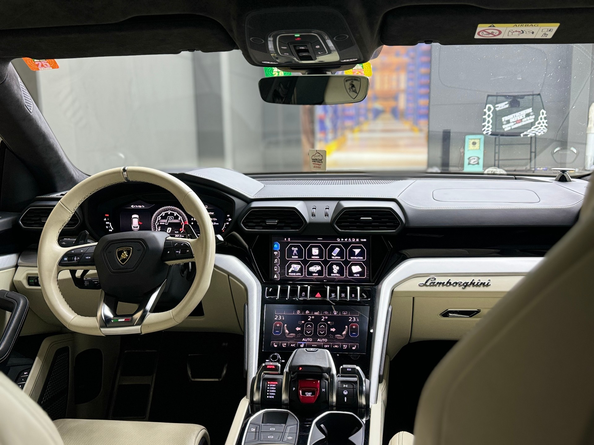 LAMBORGHINI Urus E-Gear-image-12