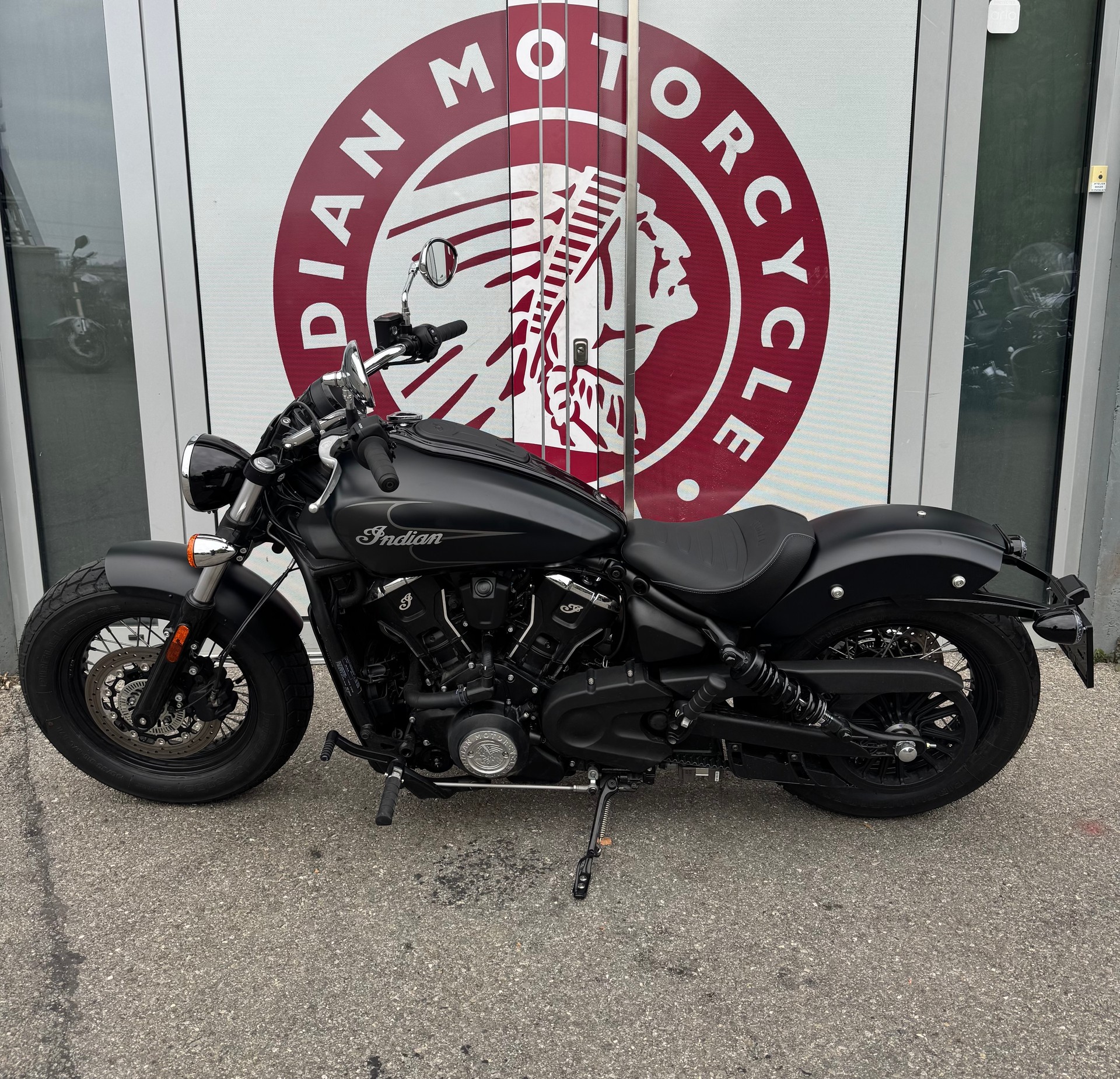 INDIAN Scout Bobber-image-1