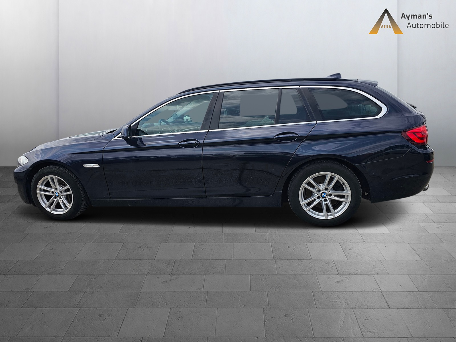 BMW 528i xDrive Touring Steptronic-image-5